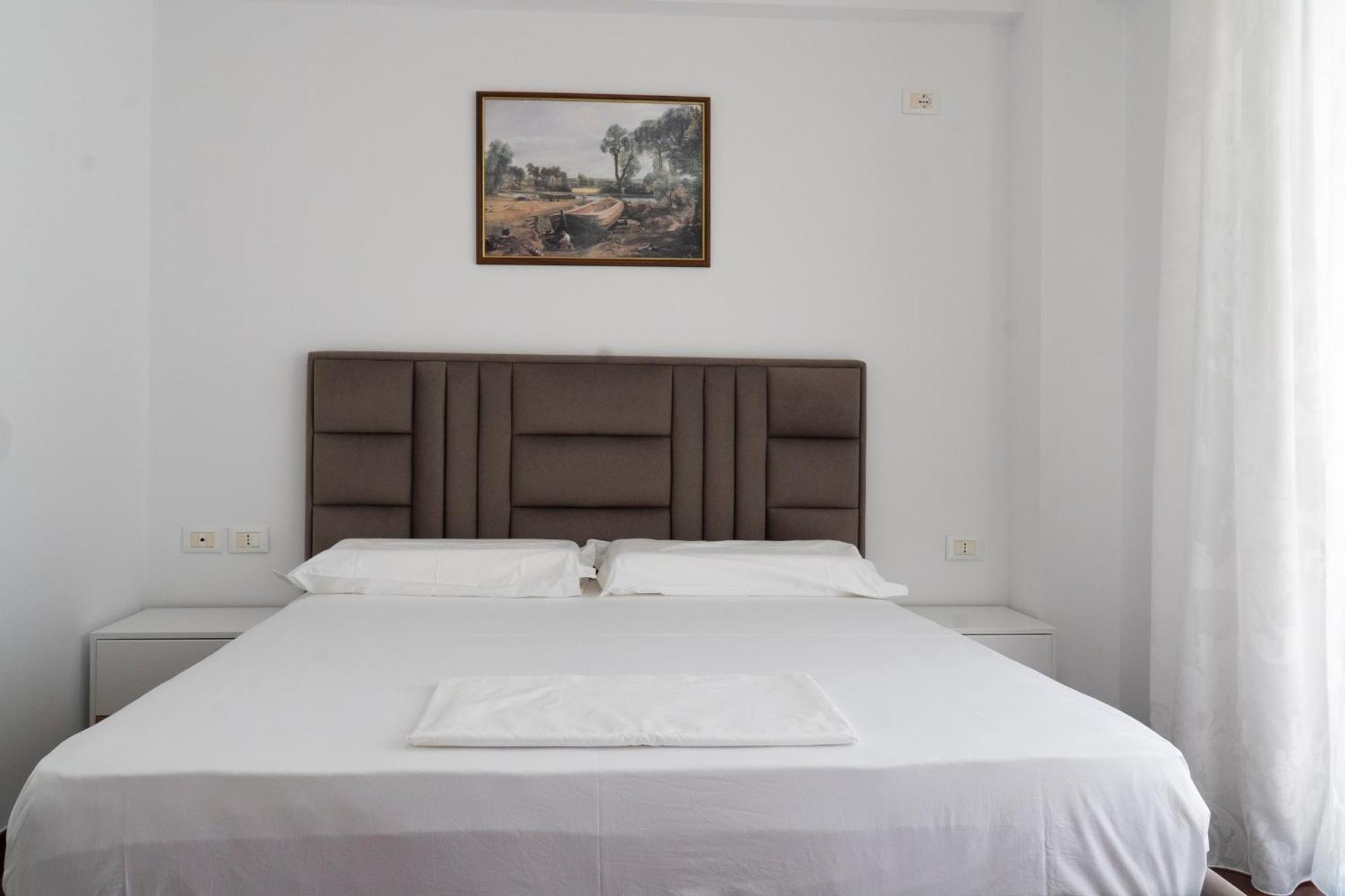 Apartamento Center Sea View Sarandë Exterior foto